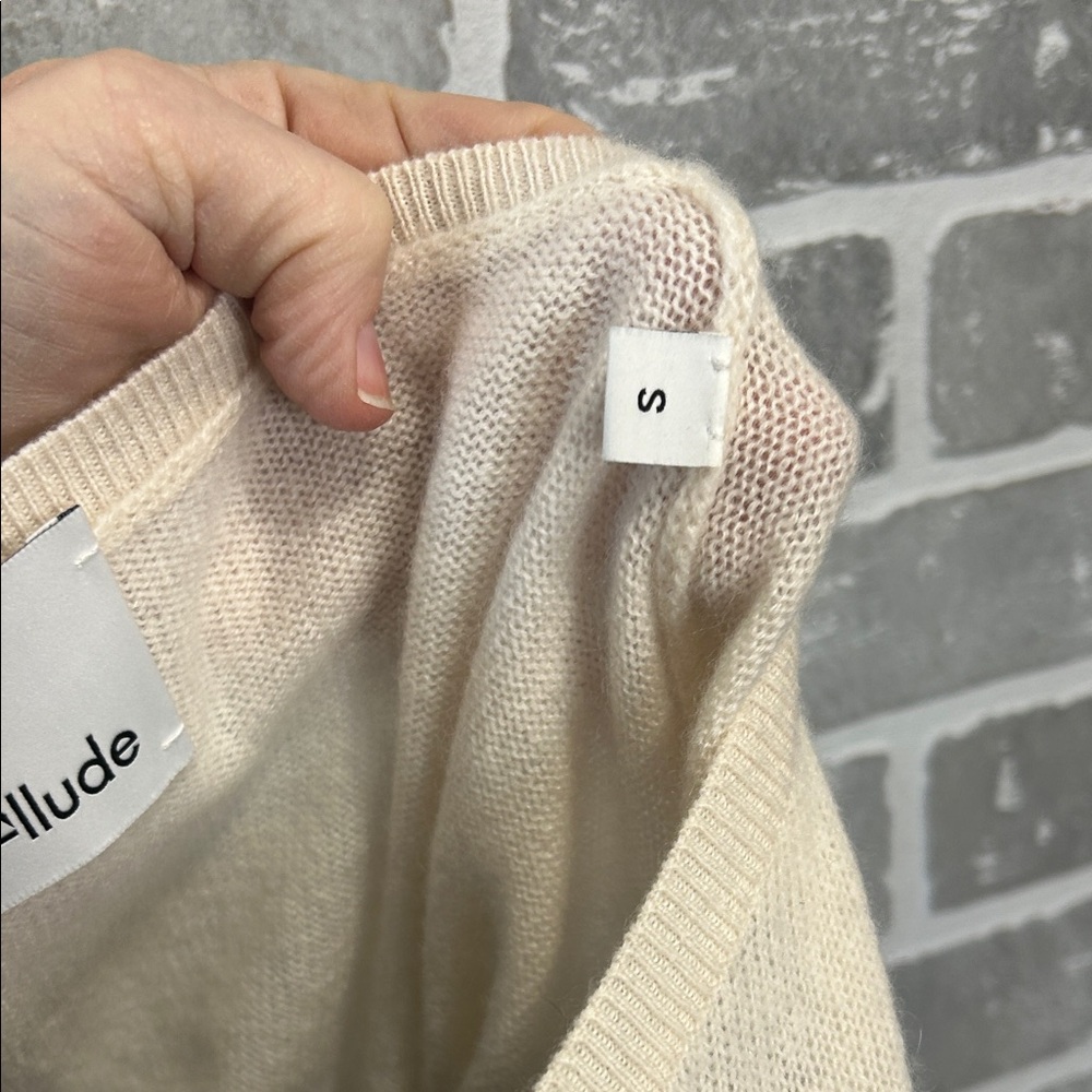 Allude 100% Cashmere Oversized Cream Sweater Size S Luxury Minimalist Luxury - Picture 8 of 14